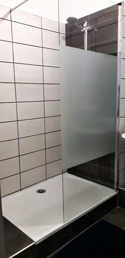 Appart Comme Chez Soi Pusignan Εξωτερικό φωτογραφία