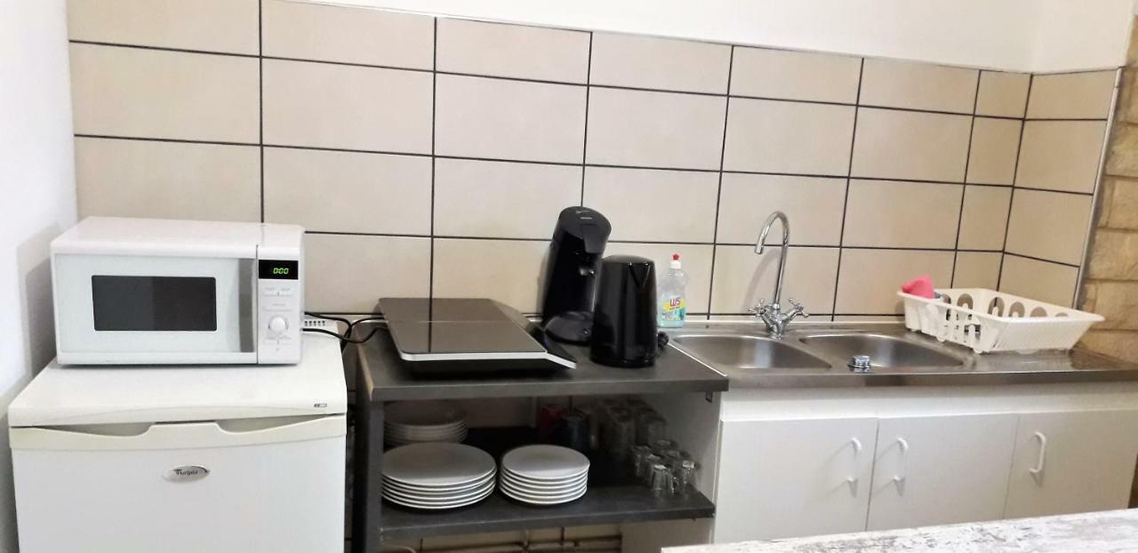 Appart Comme Chez Soi Pusignan Εξωτερικό φωτογραφία