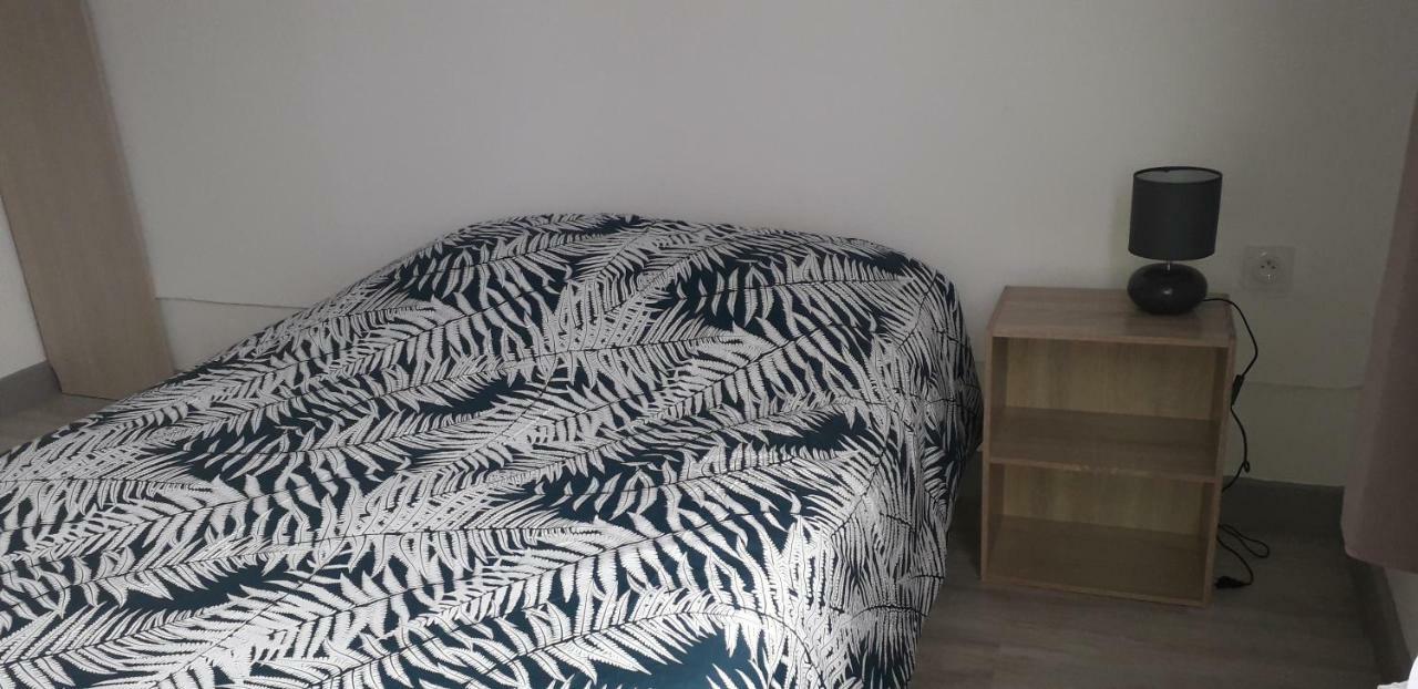 Appart Comme Chez Soi Pusignan Εξωτερικό φωτογραφία